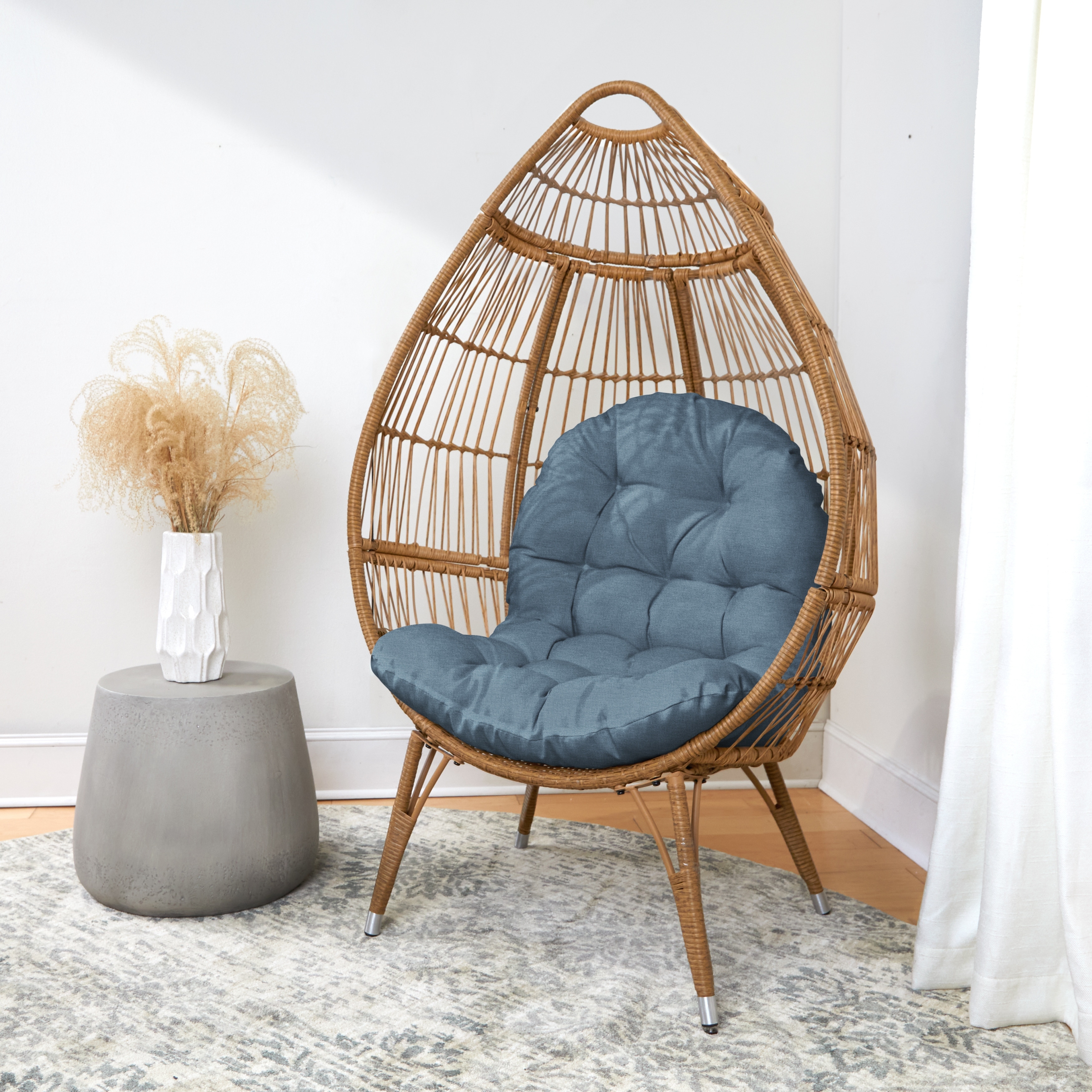 Egg chair clearance with cushion